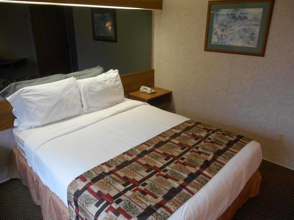 Guest Inn Pigeon Forge Zewnętrze zdjęcie