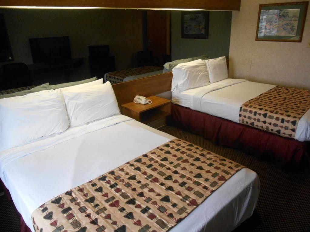 Guest Inn Pigeon Forge Zewnętrze zdjęcie