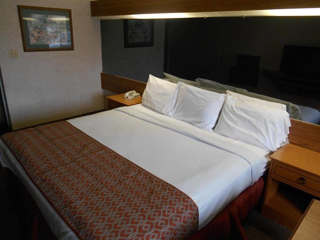 Guest Inn Pigeon Forge Zewnętrze zdjęcie